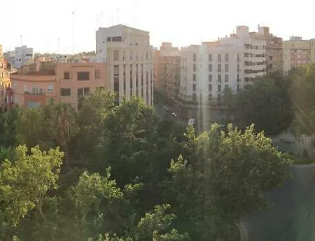 Oyo Torres De Quart